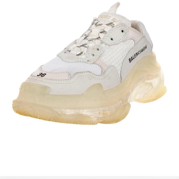 Balenciaga Triple S - Picture 2 of 5